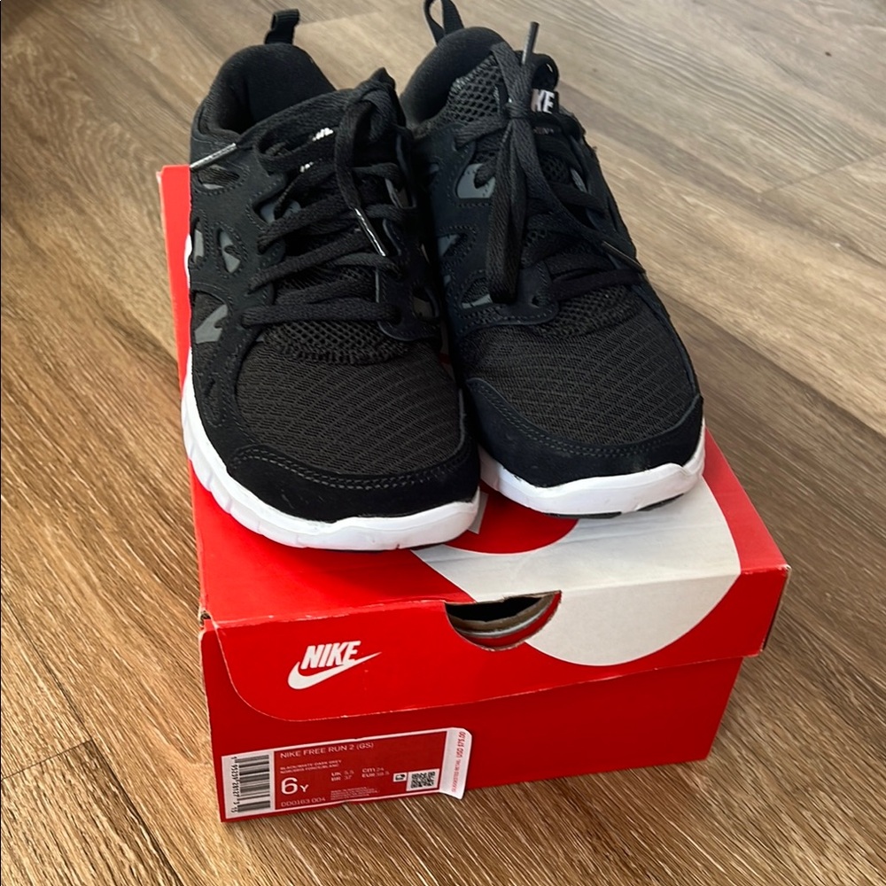 Nike Free Run 2 (GS) Black Sneakers
